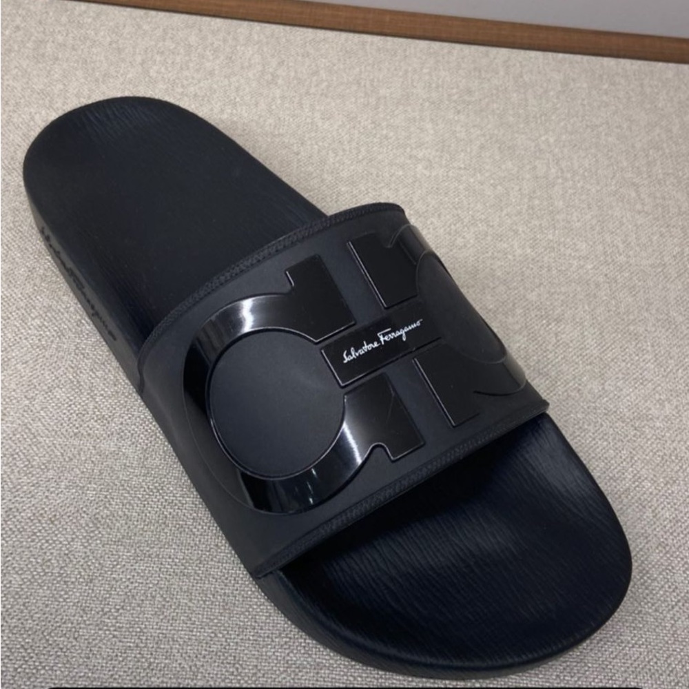 Ferragamo mens full set! AUTHENTIC